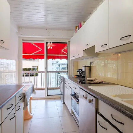 דירה Avec Clim Et Terrasse אנטיב