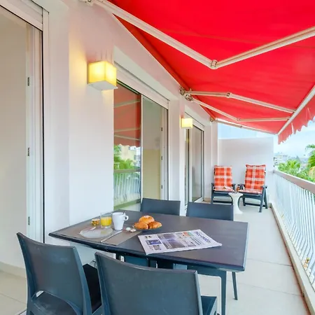 Appartement avec clim et terrasse Antibes