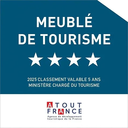 Appartement avec clim et terrasse Appartement