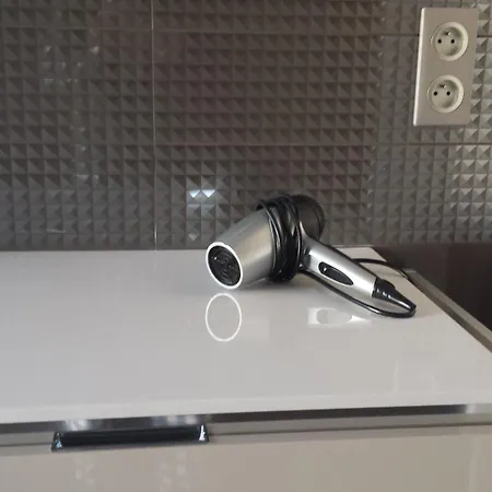 Appartement avec clim et terrasse Antibes