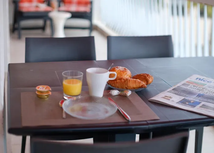 Avec Clim Et Terrasse *